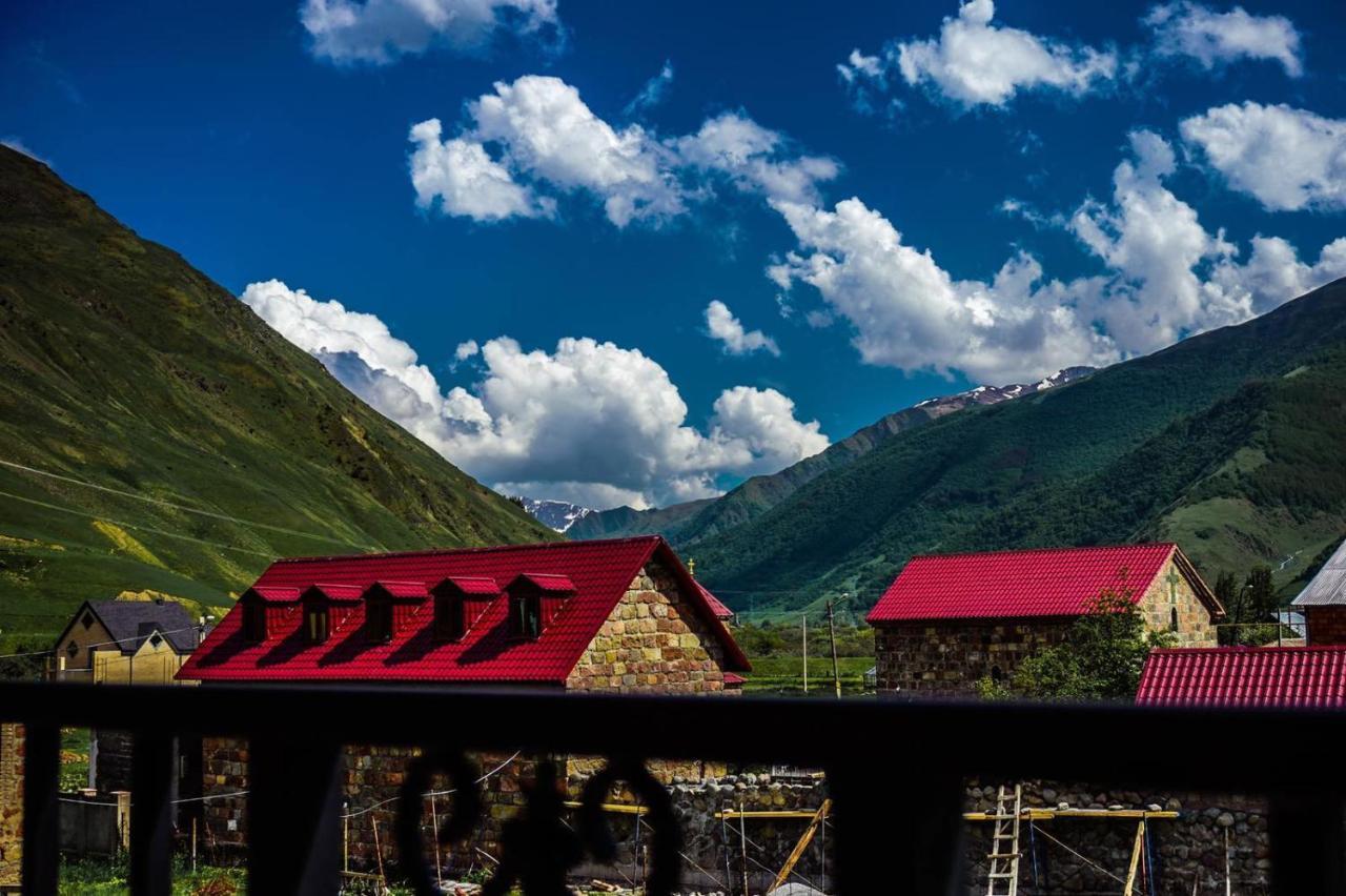 Holiday Home Kazbegi Kültér fotó