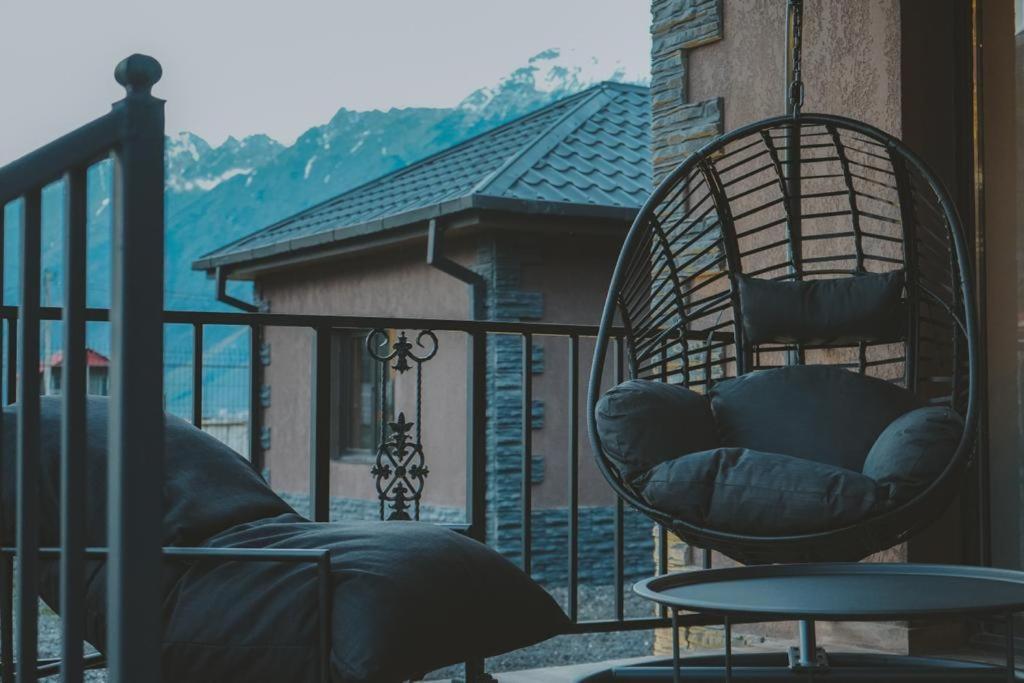 Holiday Home Kazbegi Kültér fotó